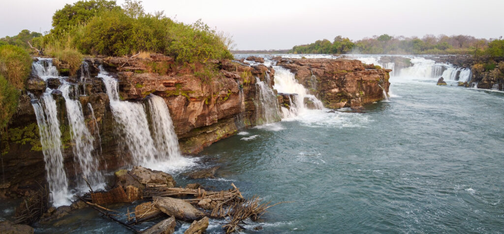 Ngonye Falls on the Zambezi River at Sioma, Western Province, Zambia.