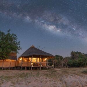 Il bush camp Time and Tide Nsolo nel South Luangwa, Zambia.