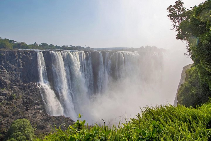 Chobe Full Day & Livingstone Zambia Zimbabwe Falls Tour Combo