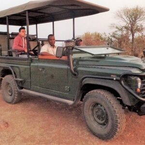 Guided Safari tour, lodging & meals, S. Luangwa National Park by Landcruiser 4x4