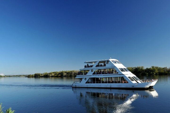Lady Livingstone Luxury River Cruise | Zambezi River