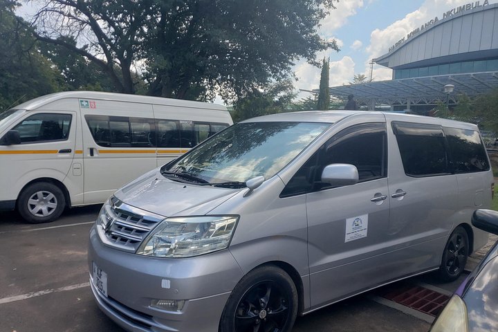 Livingstone Airport Shuttles Pickup or Drop off