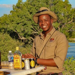 Safari with High Tea in Chamabondo National Park in 4x4 Jeep