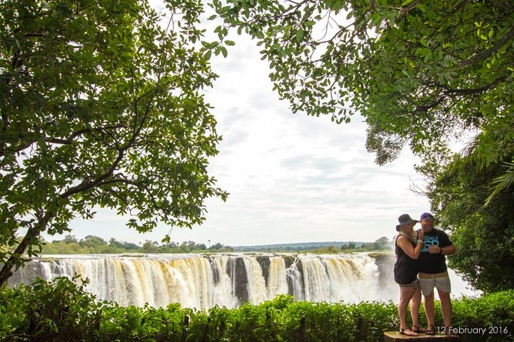 Zambia & Zimbabwe Victoria Falls Guided Tour Experience